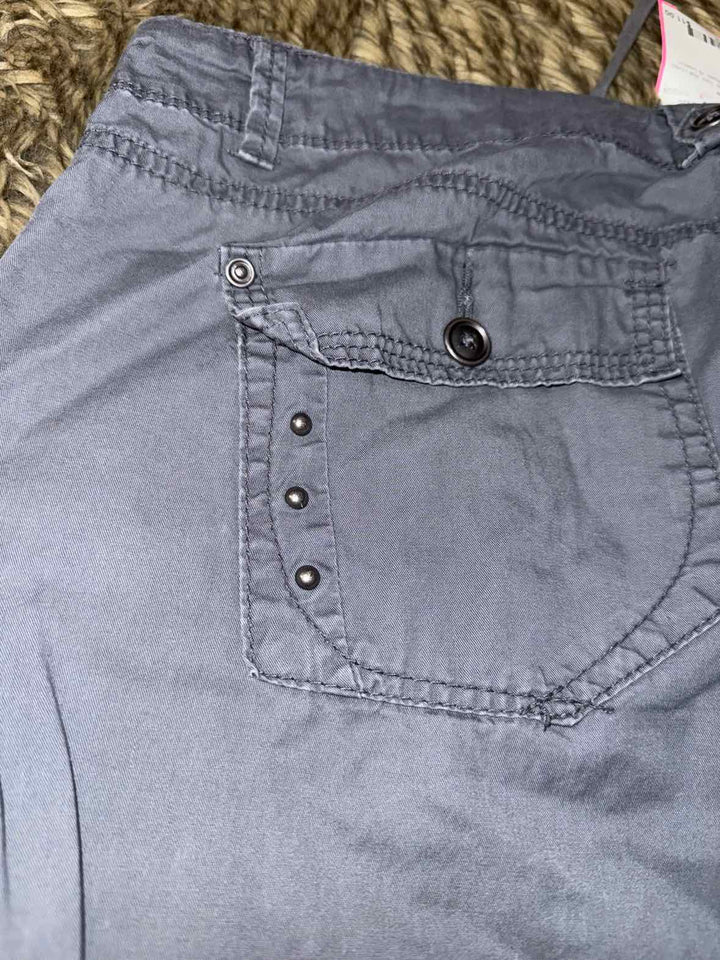 12 - Supplies Pants