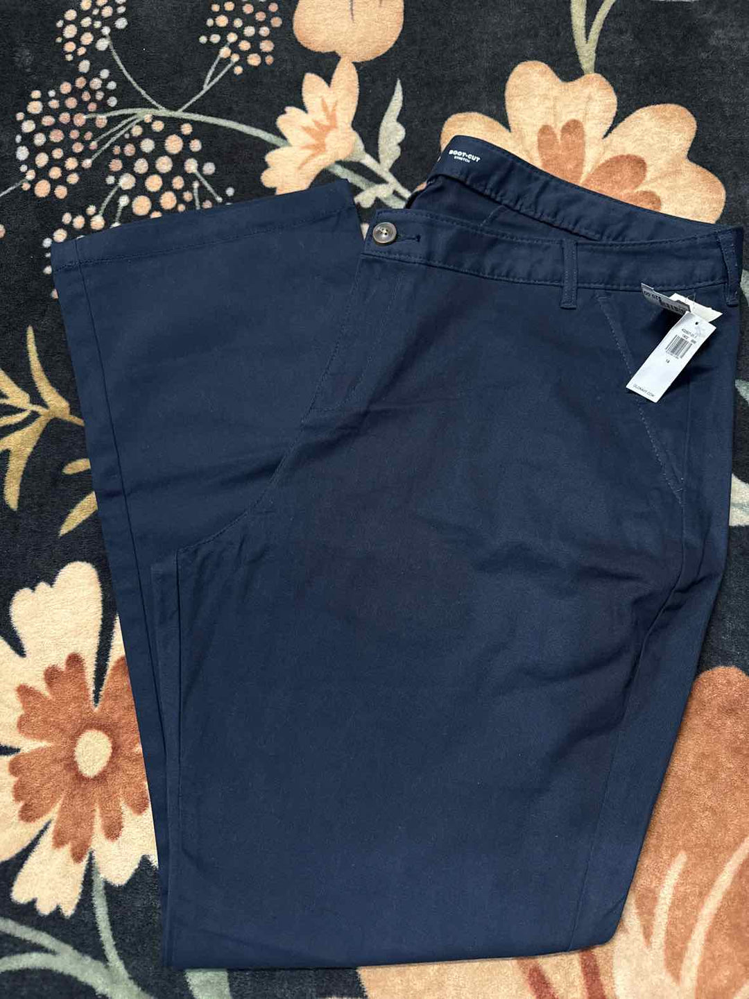 18 - Old Navy Pants