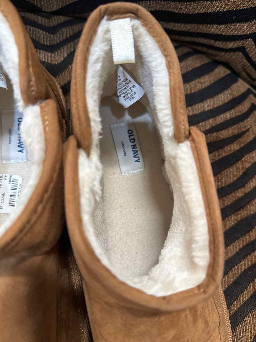 8.5 - Old Navy Boots