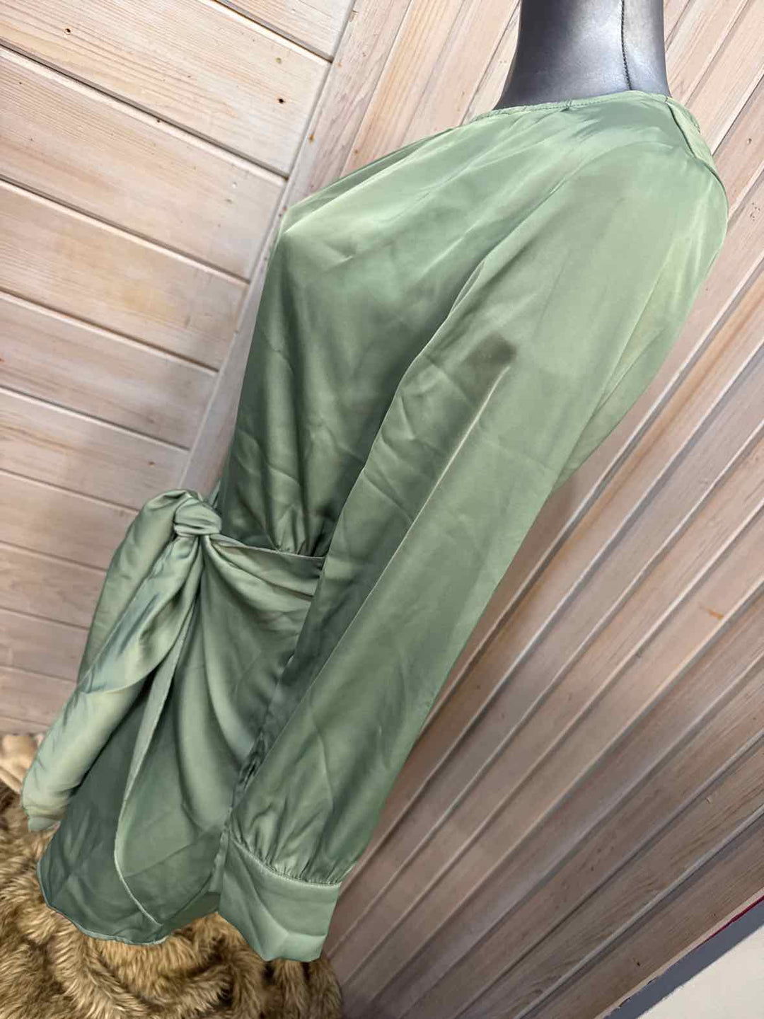M - Pretty Garden Dress