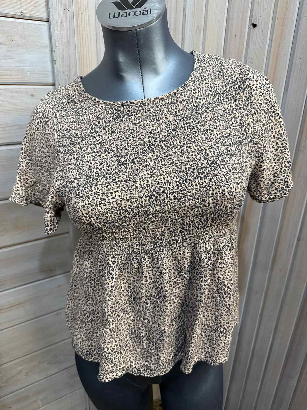 L - Urban Romantics T-Shirt