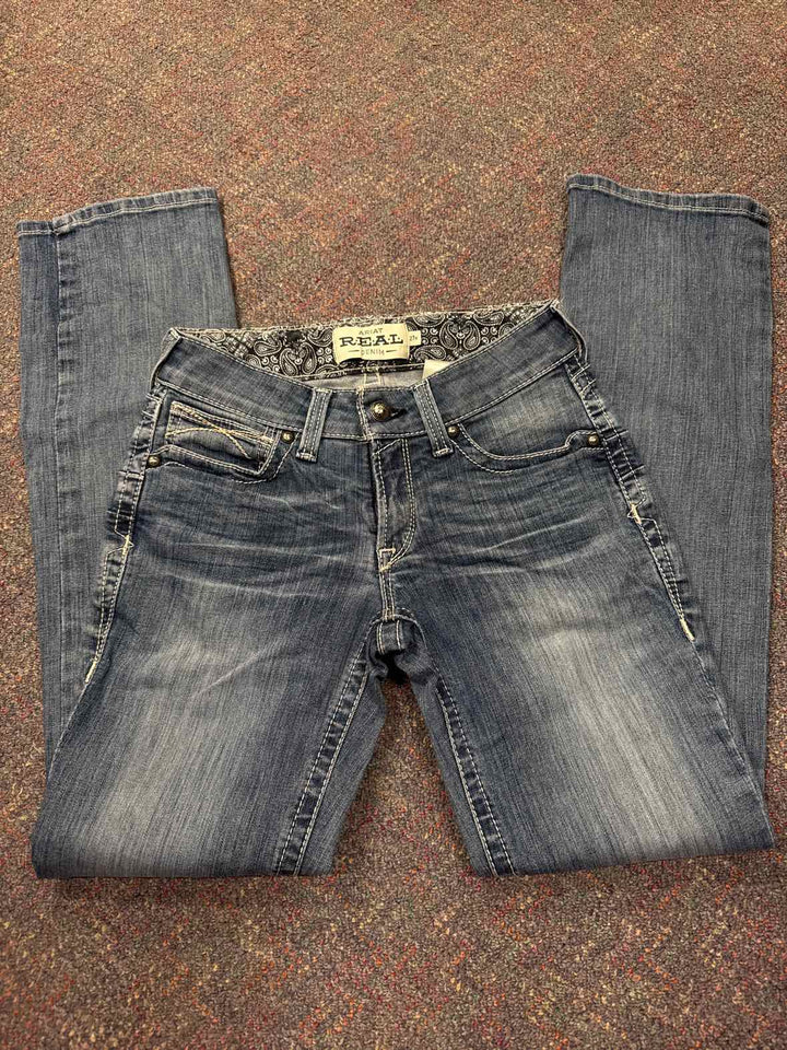 27 - Ariat Jeans