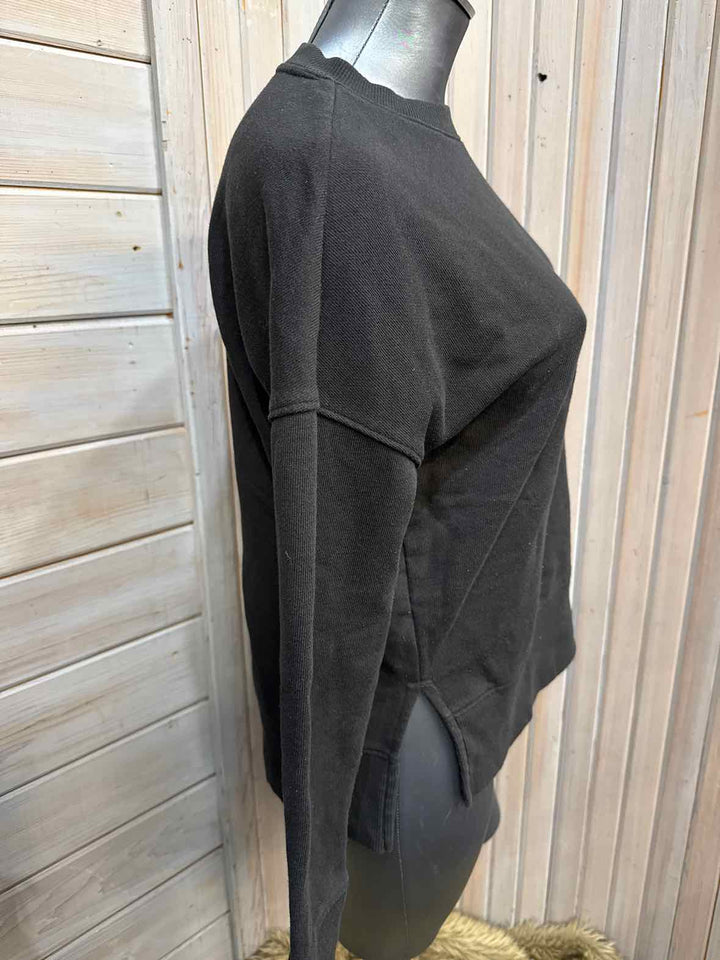 S - Time and Tru Sweatshirt