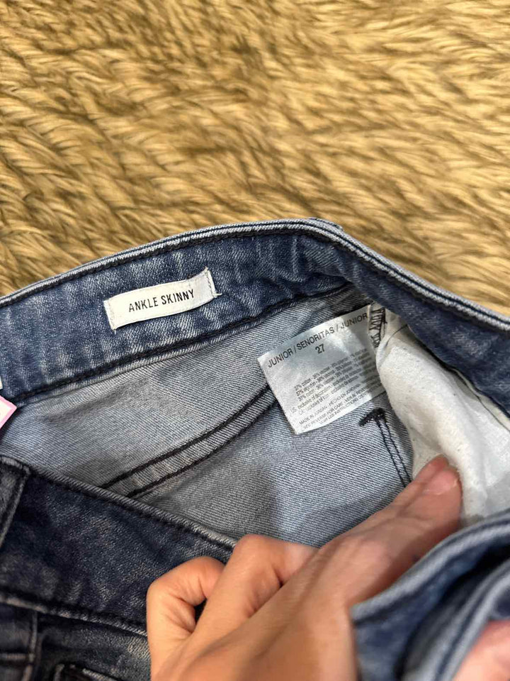 27 - William Rast Jeans