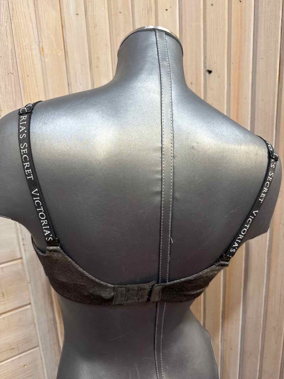 34DDD - Victoria Secret Bra