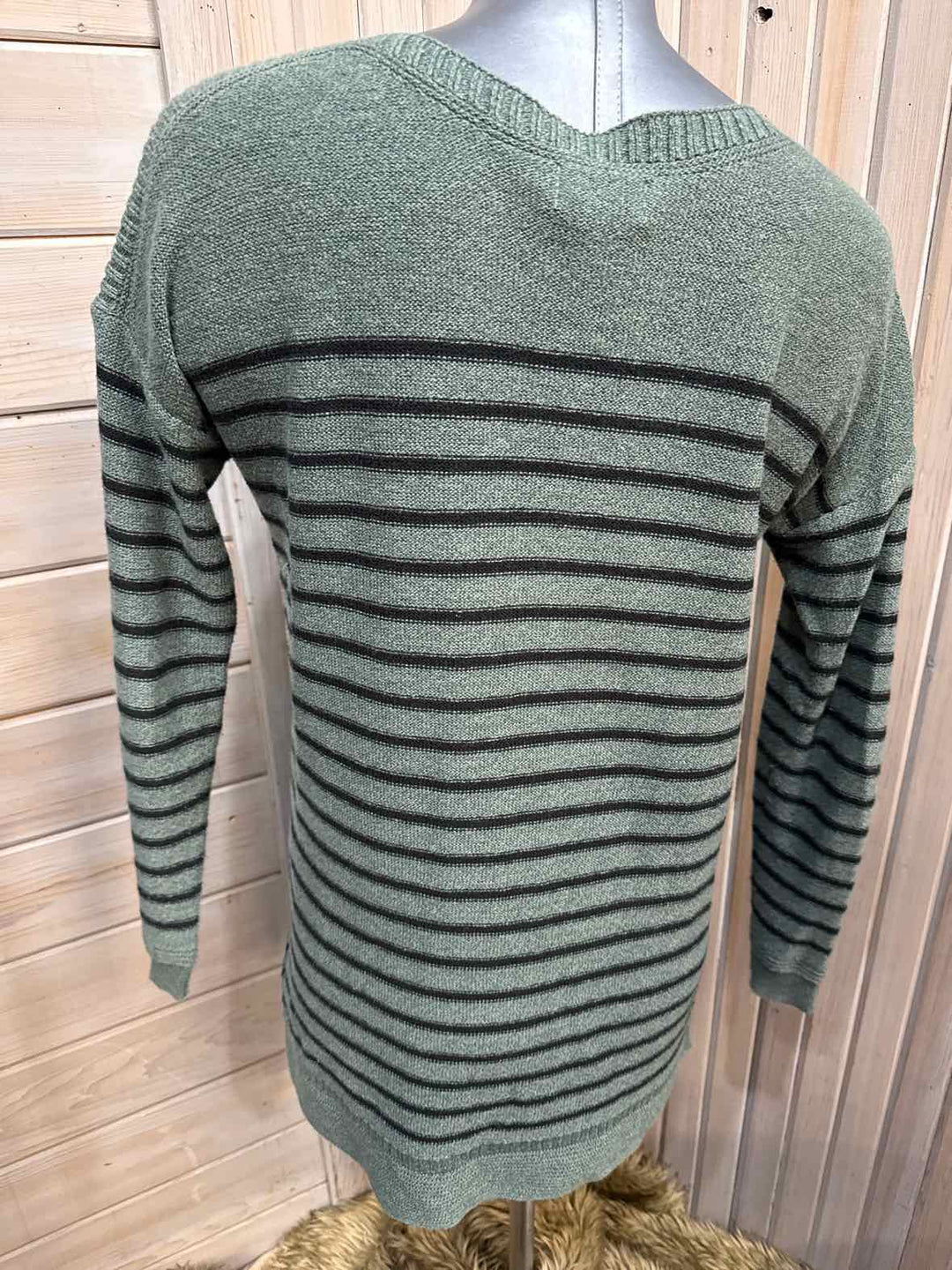 S - Old Navy Sweater