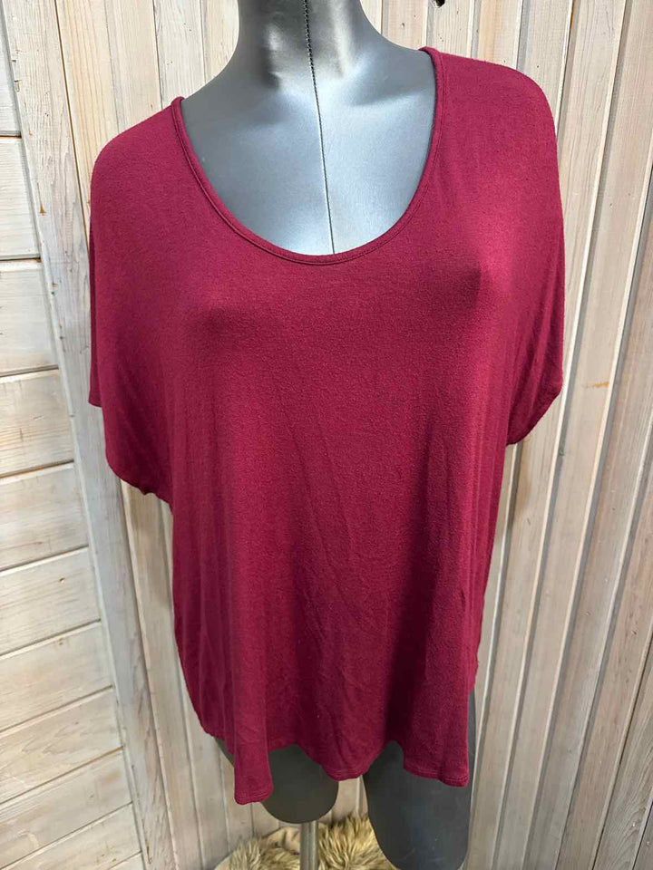2 - Maurices T-Shirt