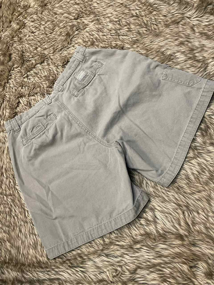 12 - Columbia Shorts