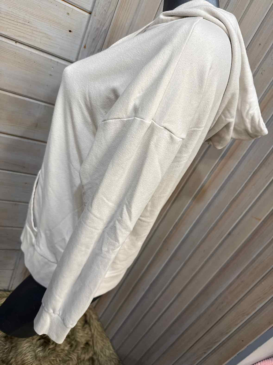 M - Time and Tru Hoodie