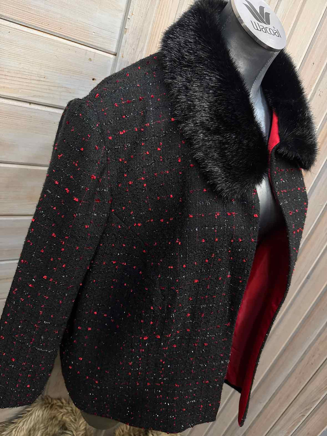 24W - Jessica Howard Jacket