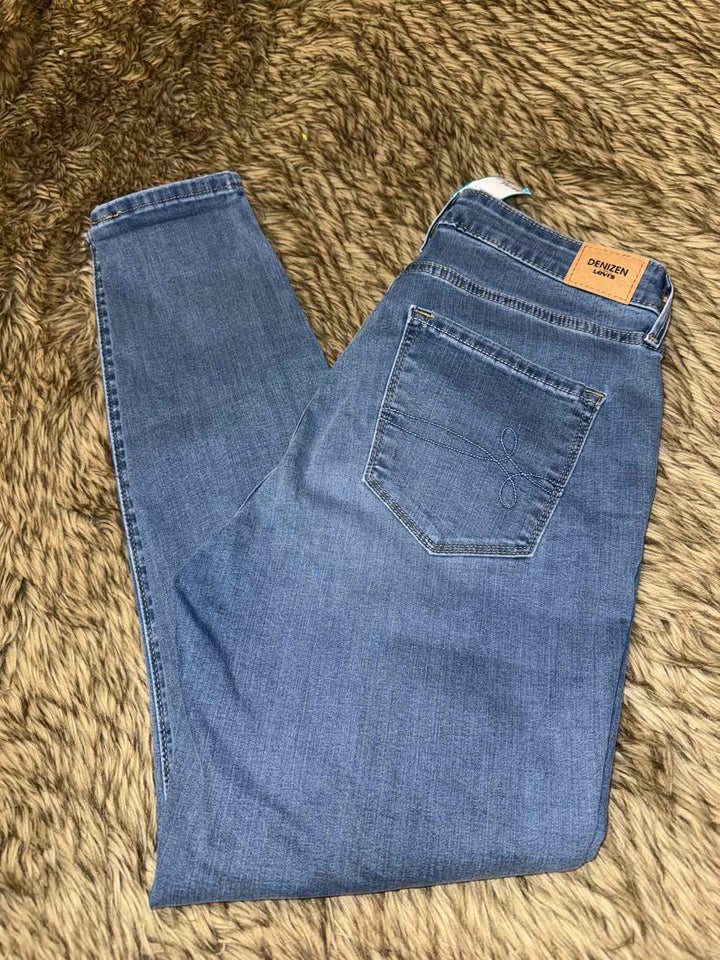 12 - denizen Jeans