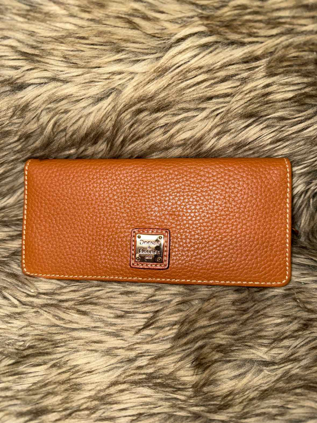 Accessories - Dooney & Bourke Wallet