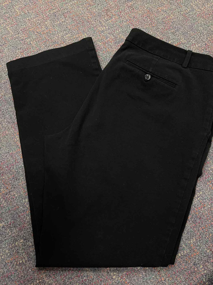 16 - Gap Pants
