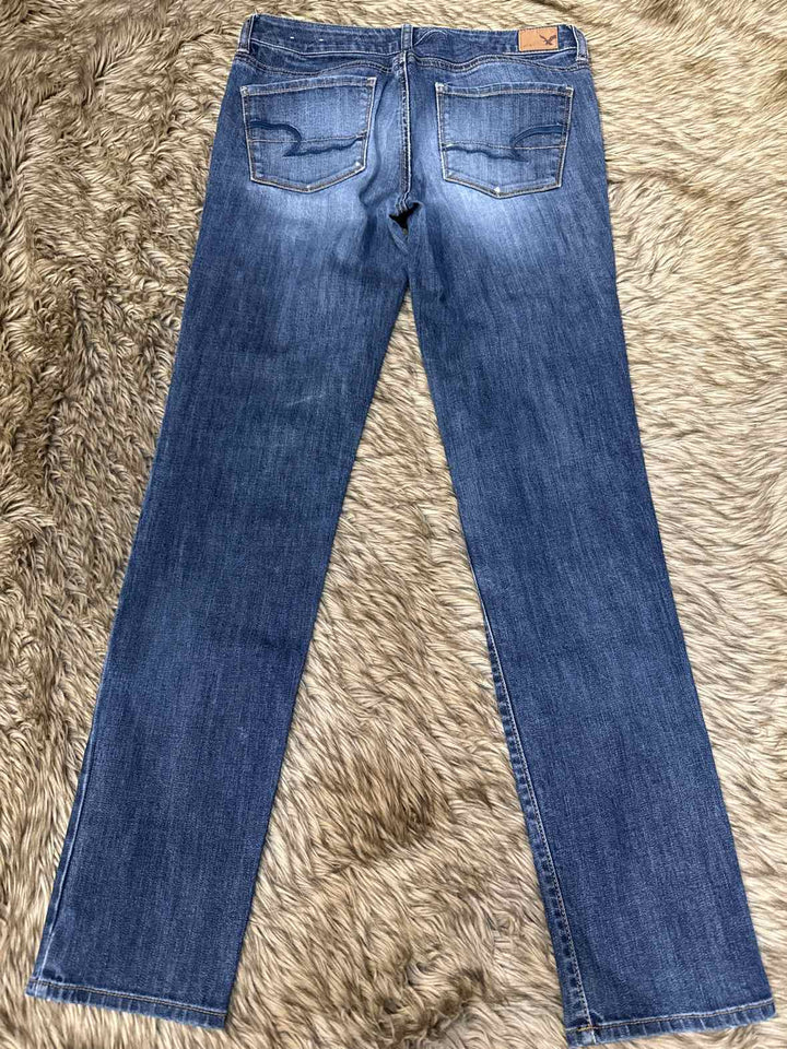 6 - American Eagle Jeans