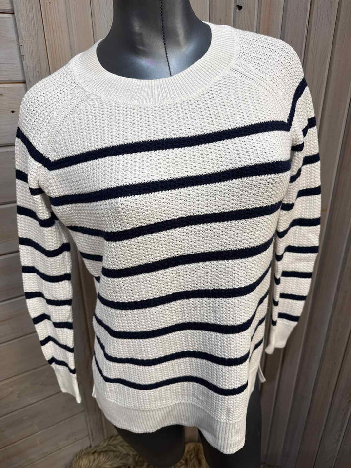 S - Old Navy Sweater