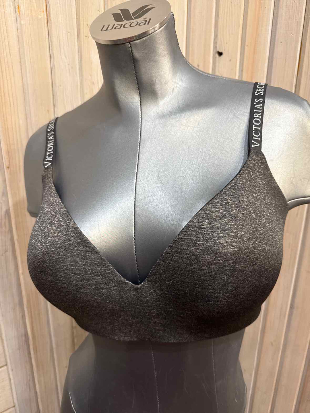 34DDD - Victoria Secret Bra