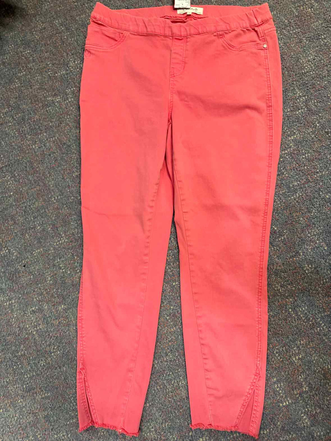 12 - Charlie B Capri