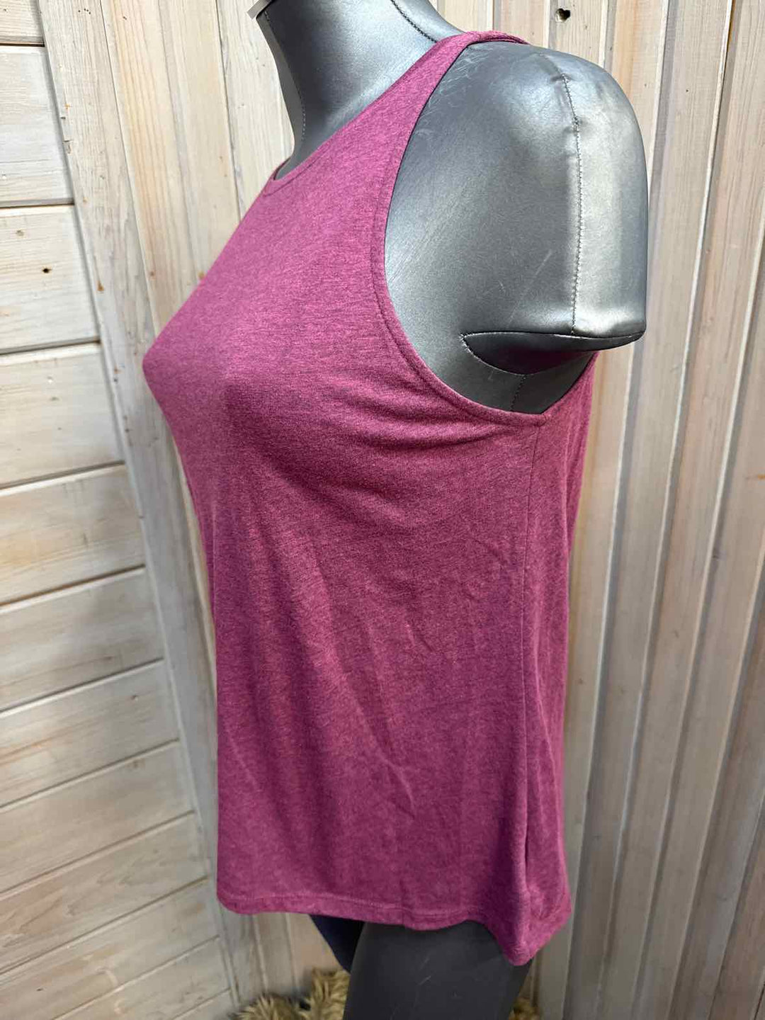 S - Old Navy Tank