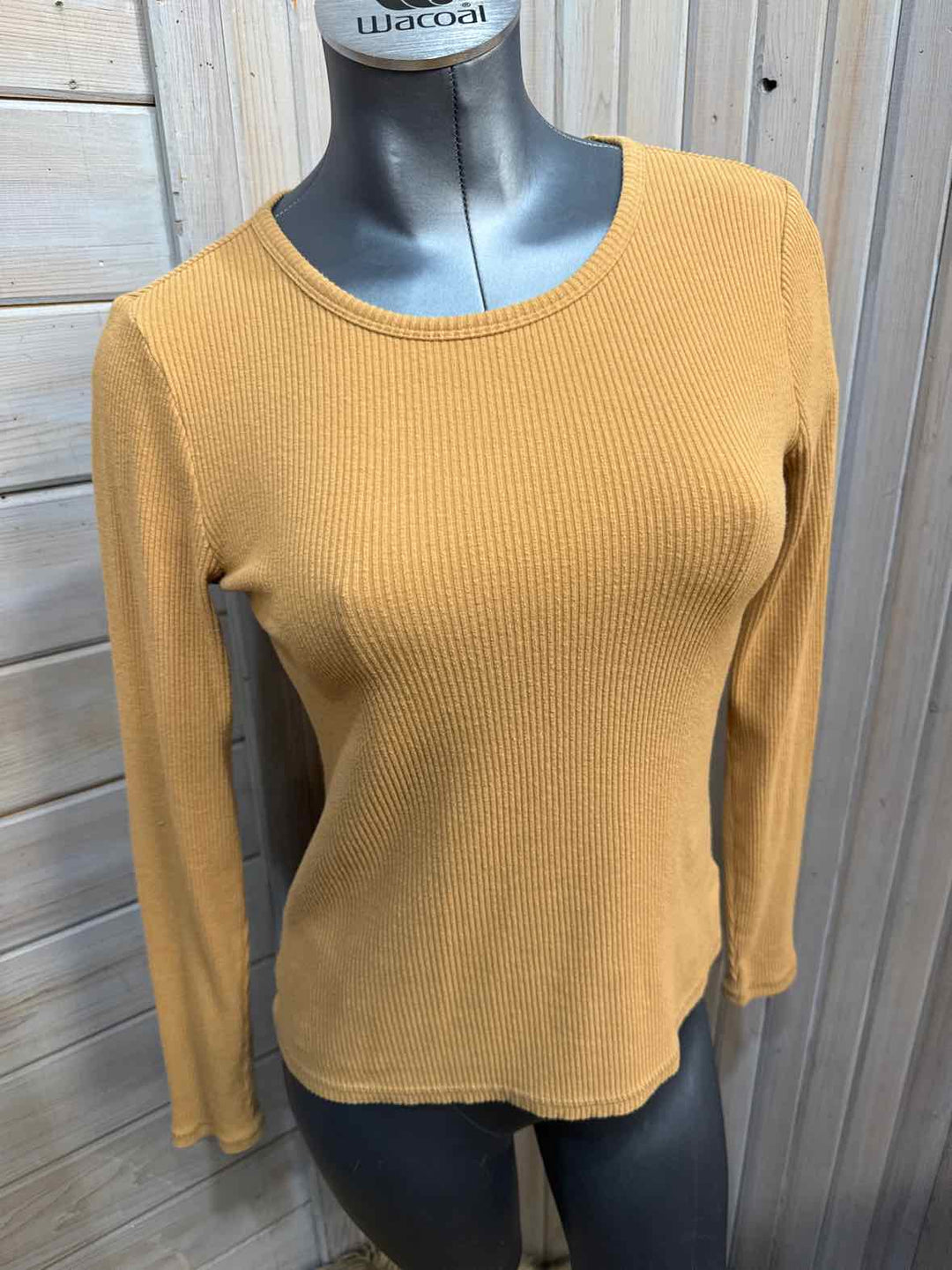 M - Old Navy Long Sleeve