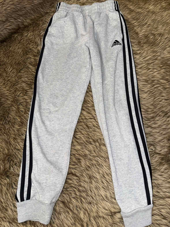 M - Adidas Pants