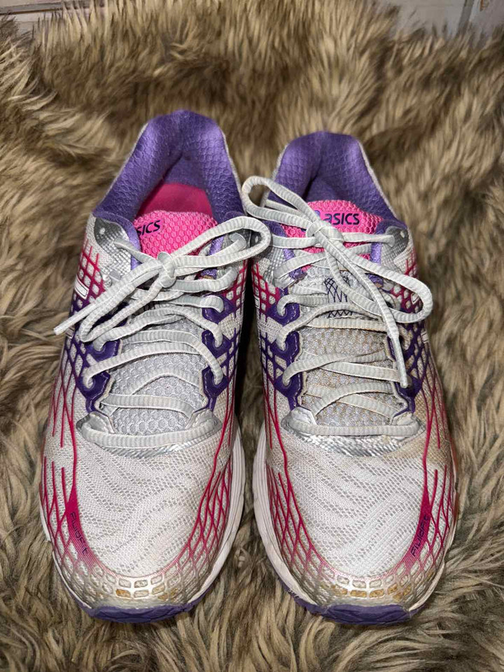 8 - Asics Sneakers
