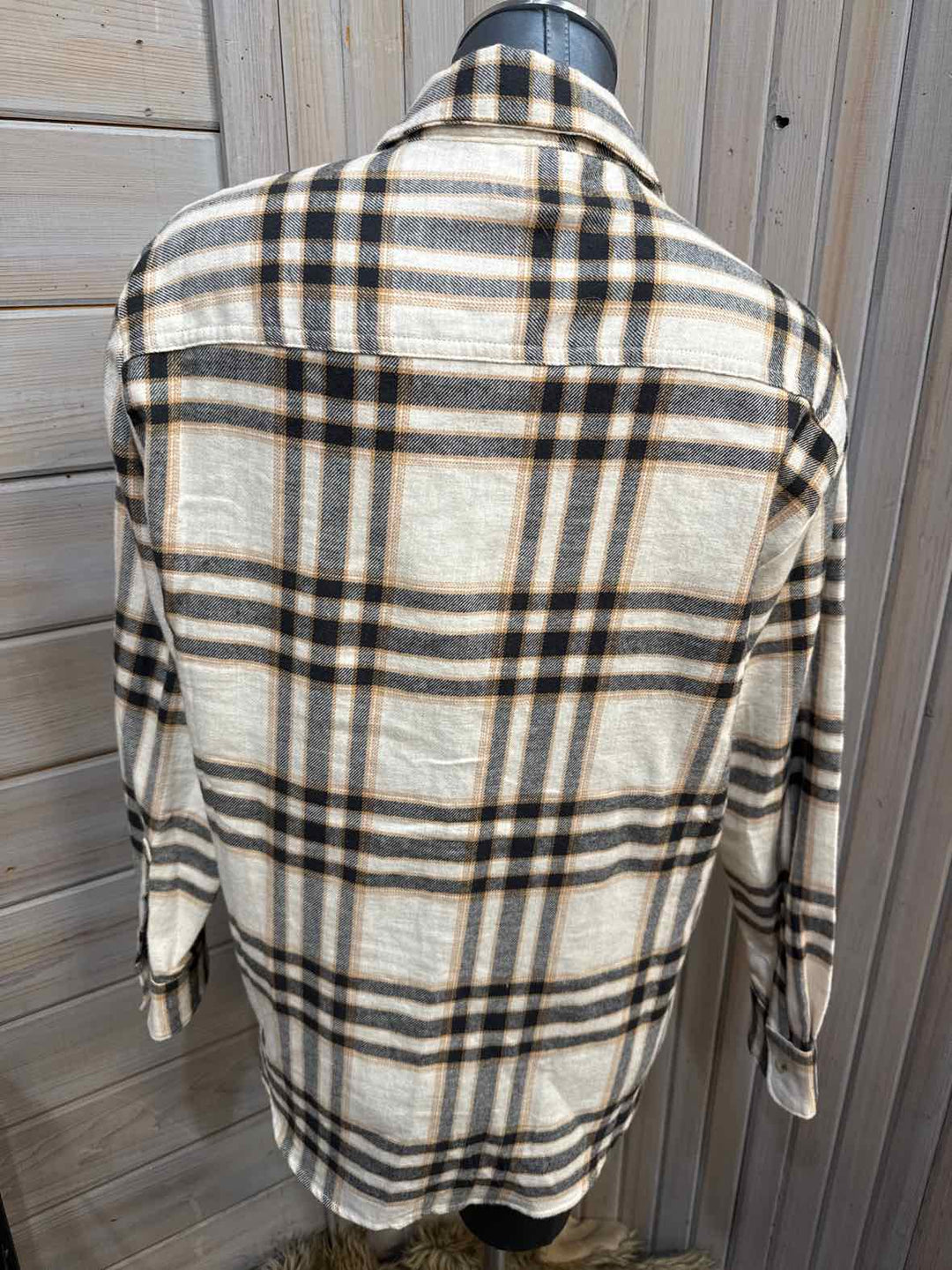 S - Old Navy Button Down