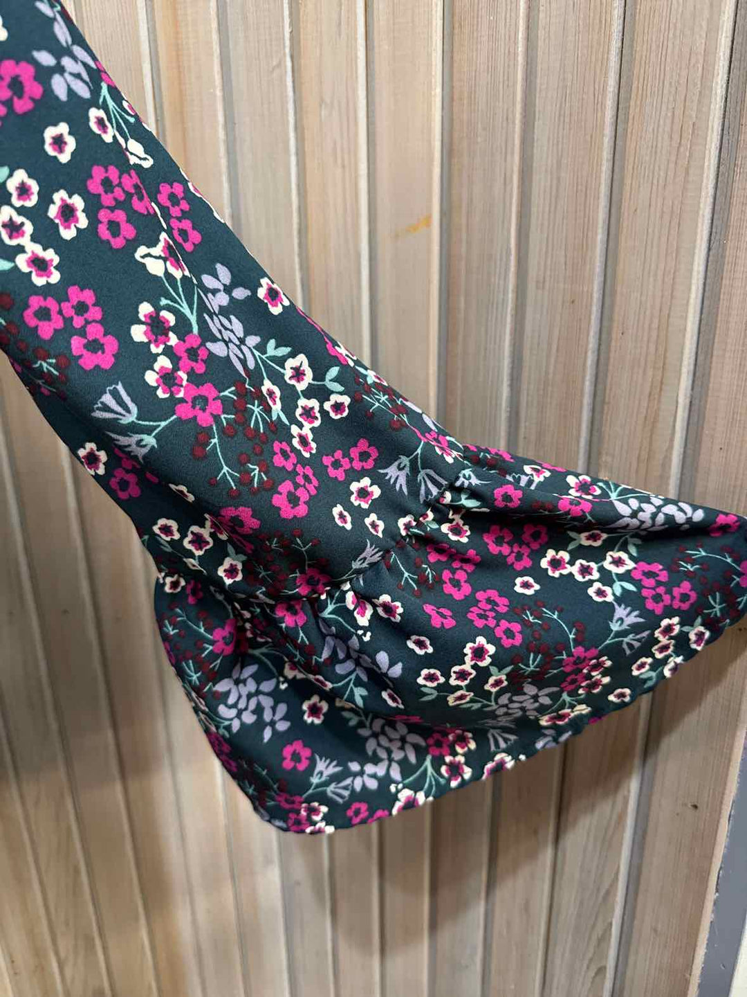 S - Japna Cold Shoulder