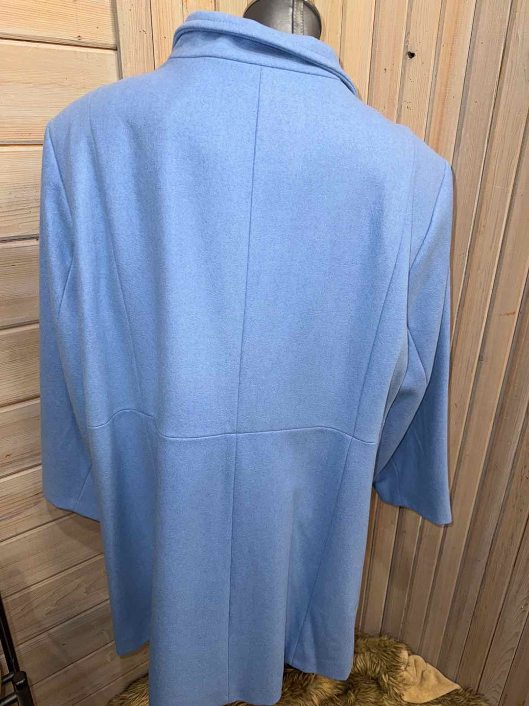 26W/P - Lands End Jacket