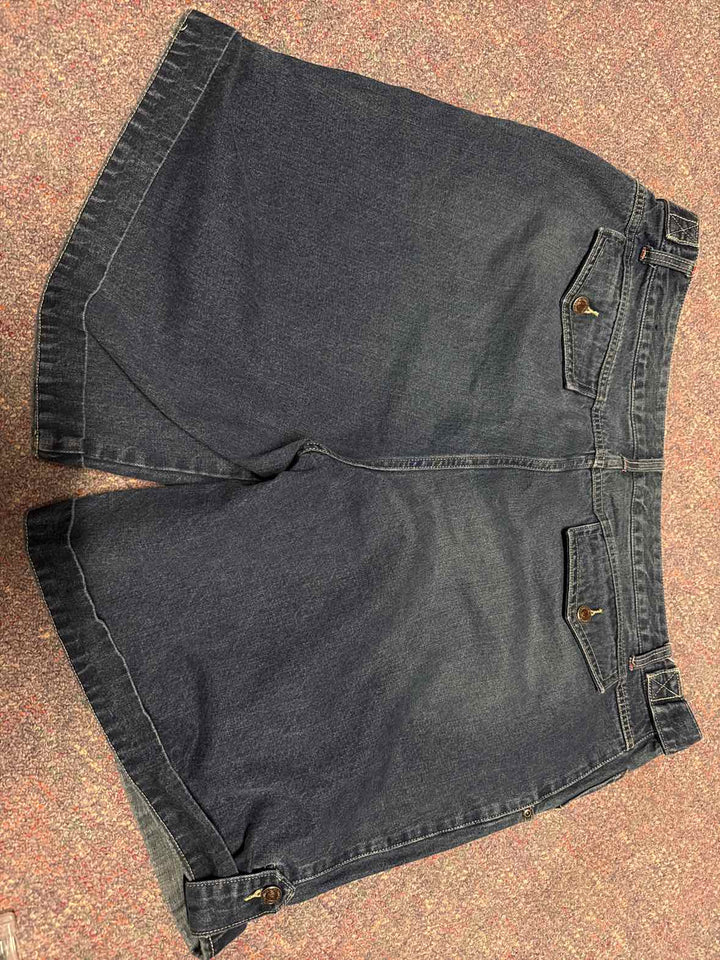 24W - North Crest Shorts