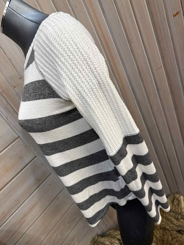XS - Maurices Long Sleeve