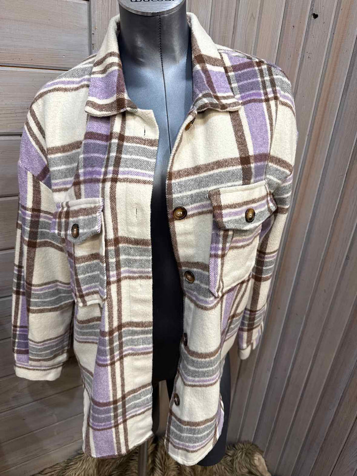 M - HYFVE Shacket