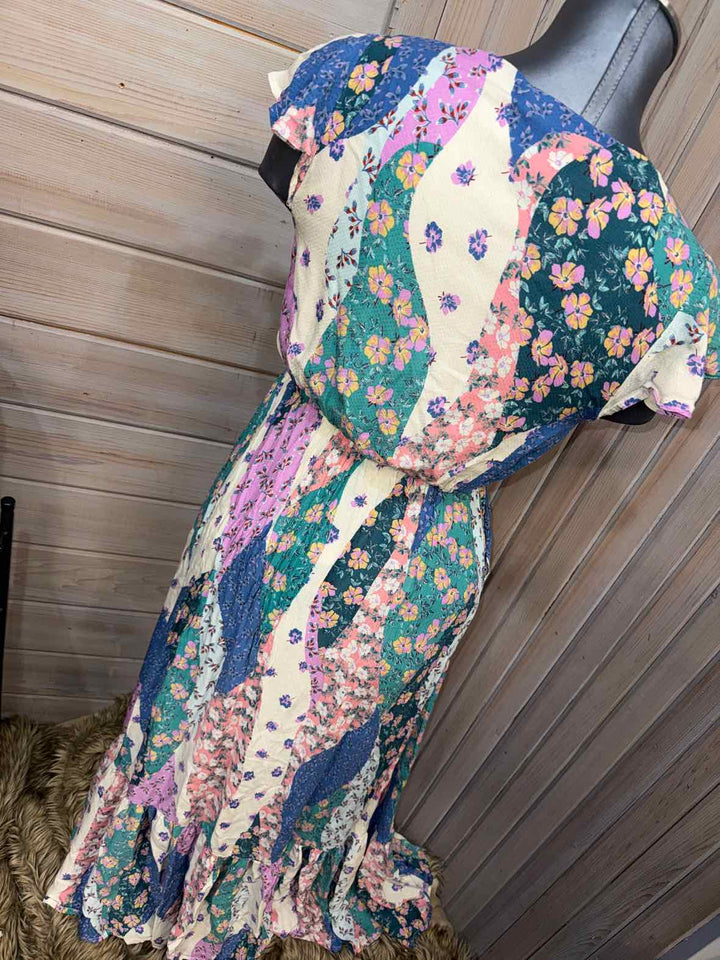 S - Olivaceous Dress