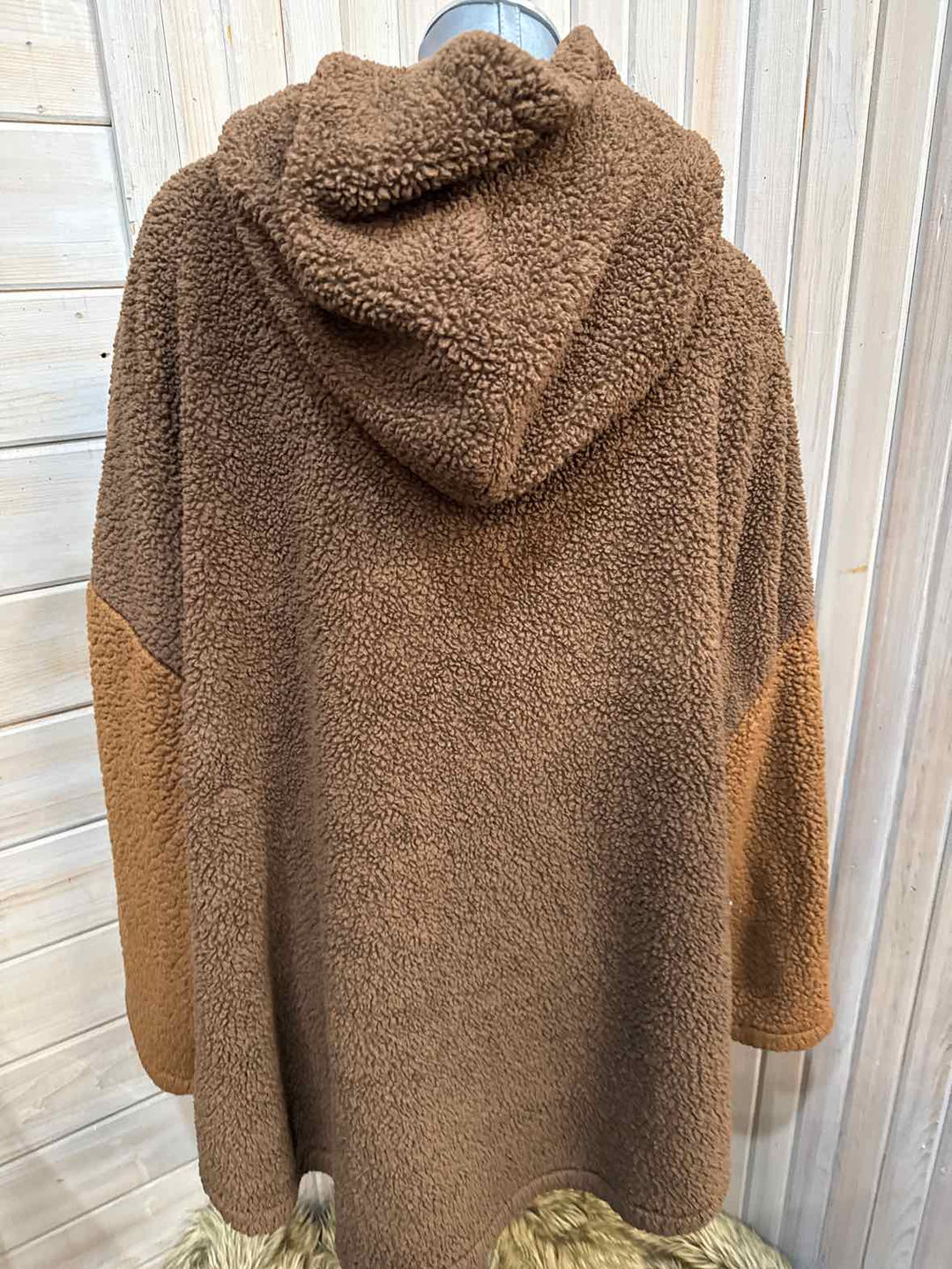 3X - Unbranded Hoodie
