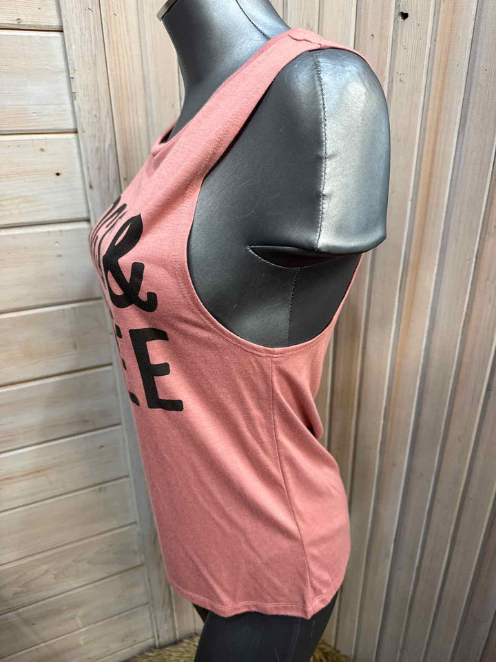 M - Grounds & Hounds Tank