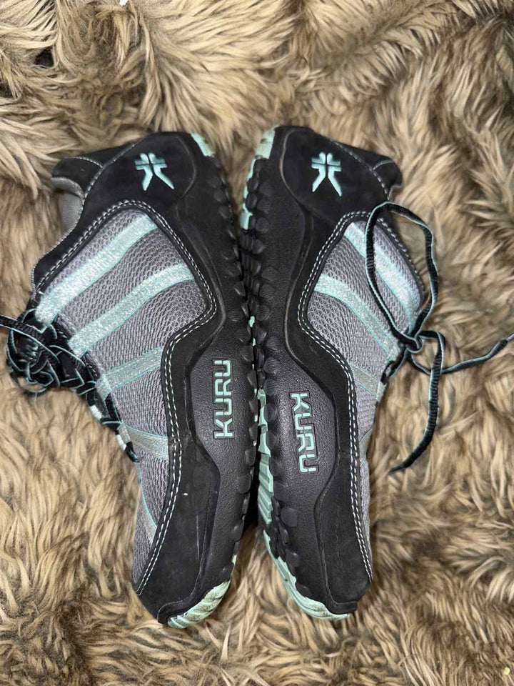 9 - KURU Sneakers