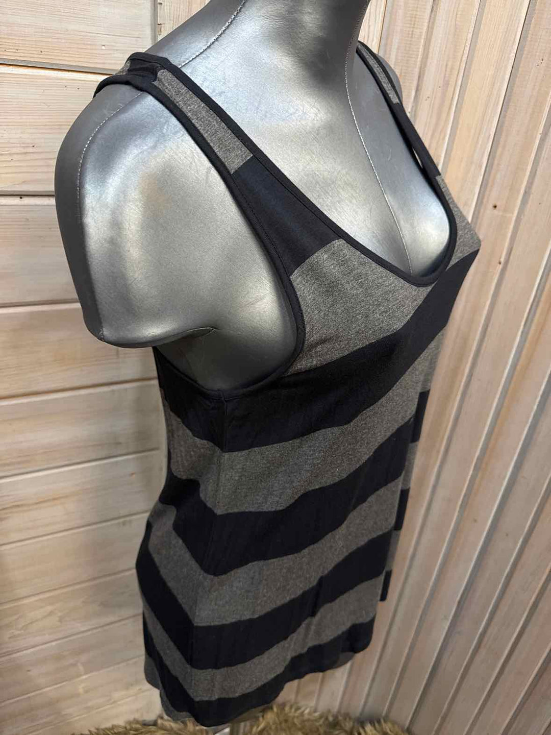 S - Banana Republic Tank