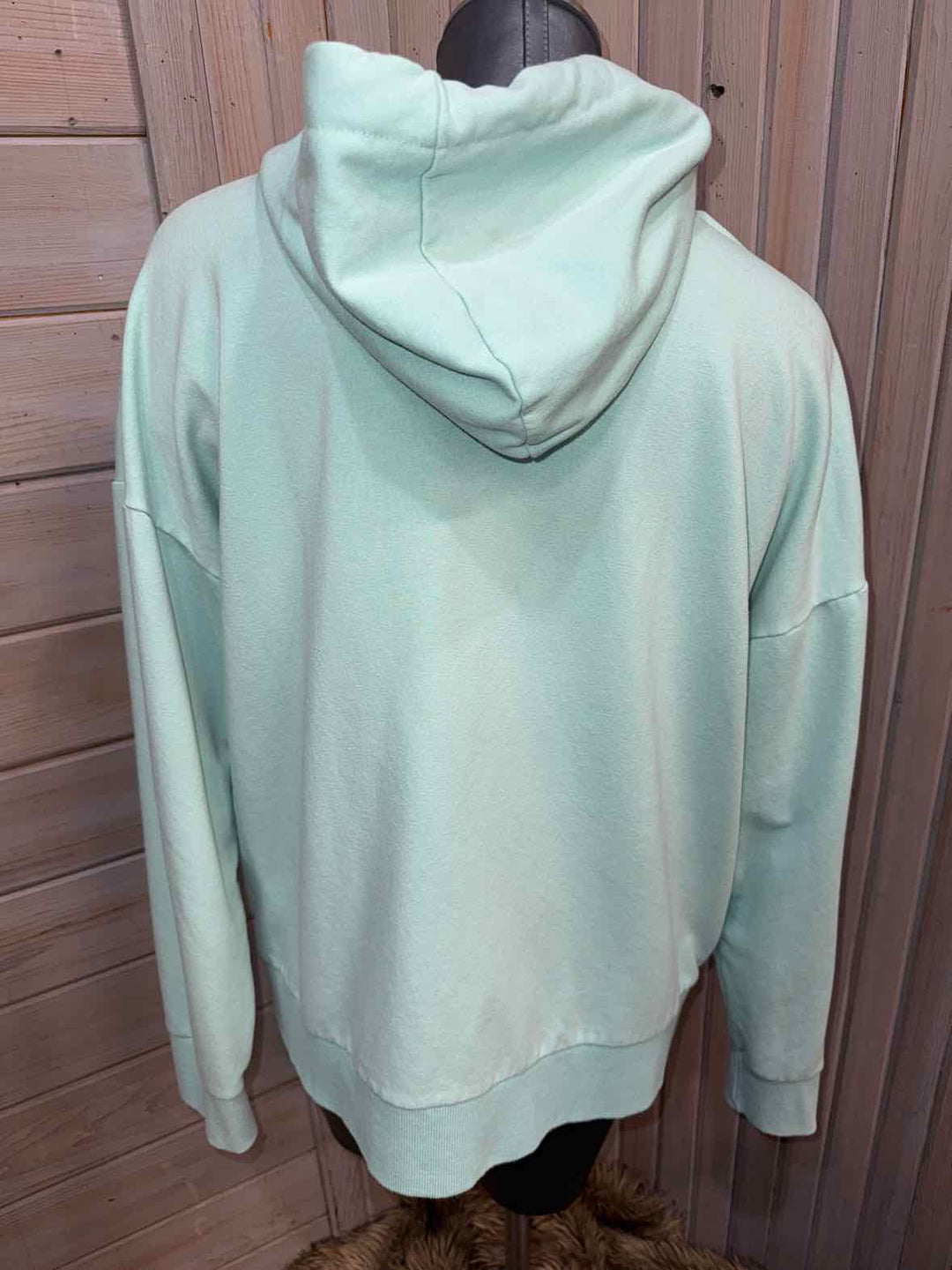 XL - Time and Tru Sweatshirt