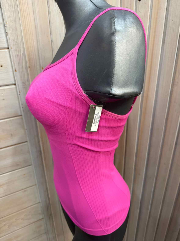 M - Nux Tank