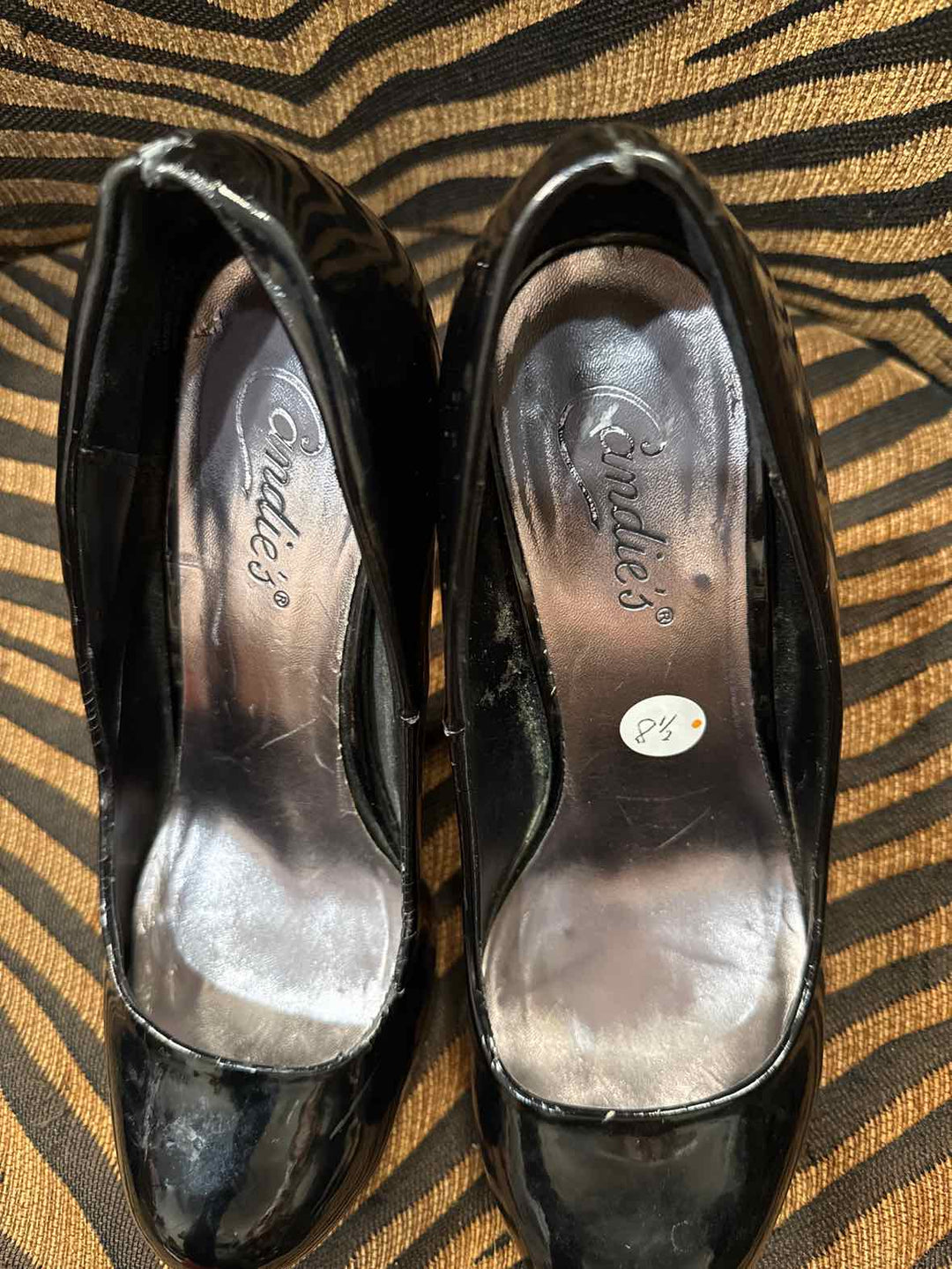 Size 8.5M Candie's Heals