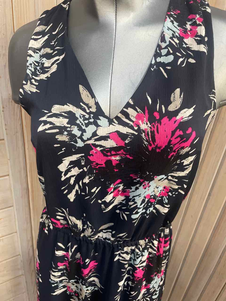 6 - Banana Republic Dress
