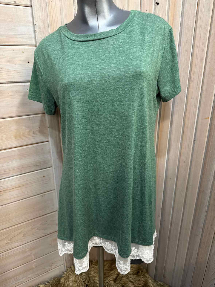 XL - Green Dress with Lace Detail
