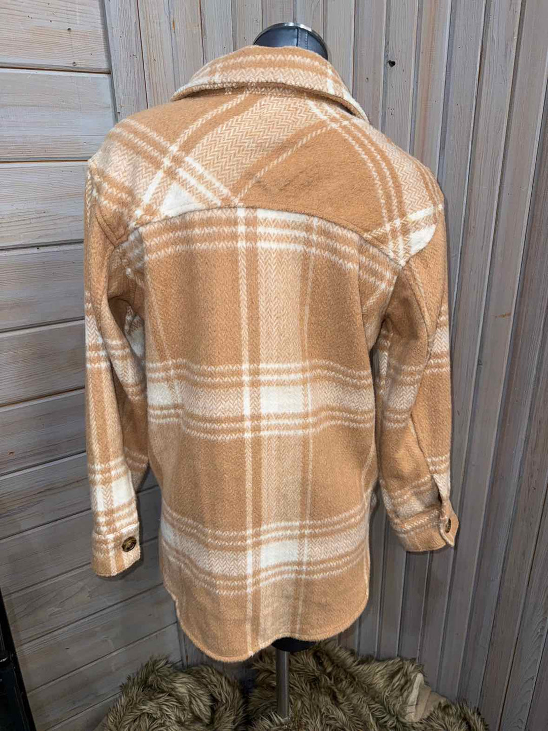 S - Time and Tru Shacket