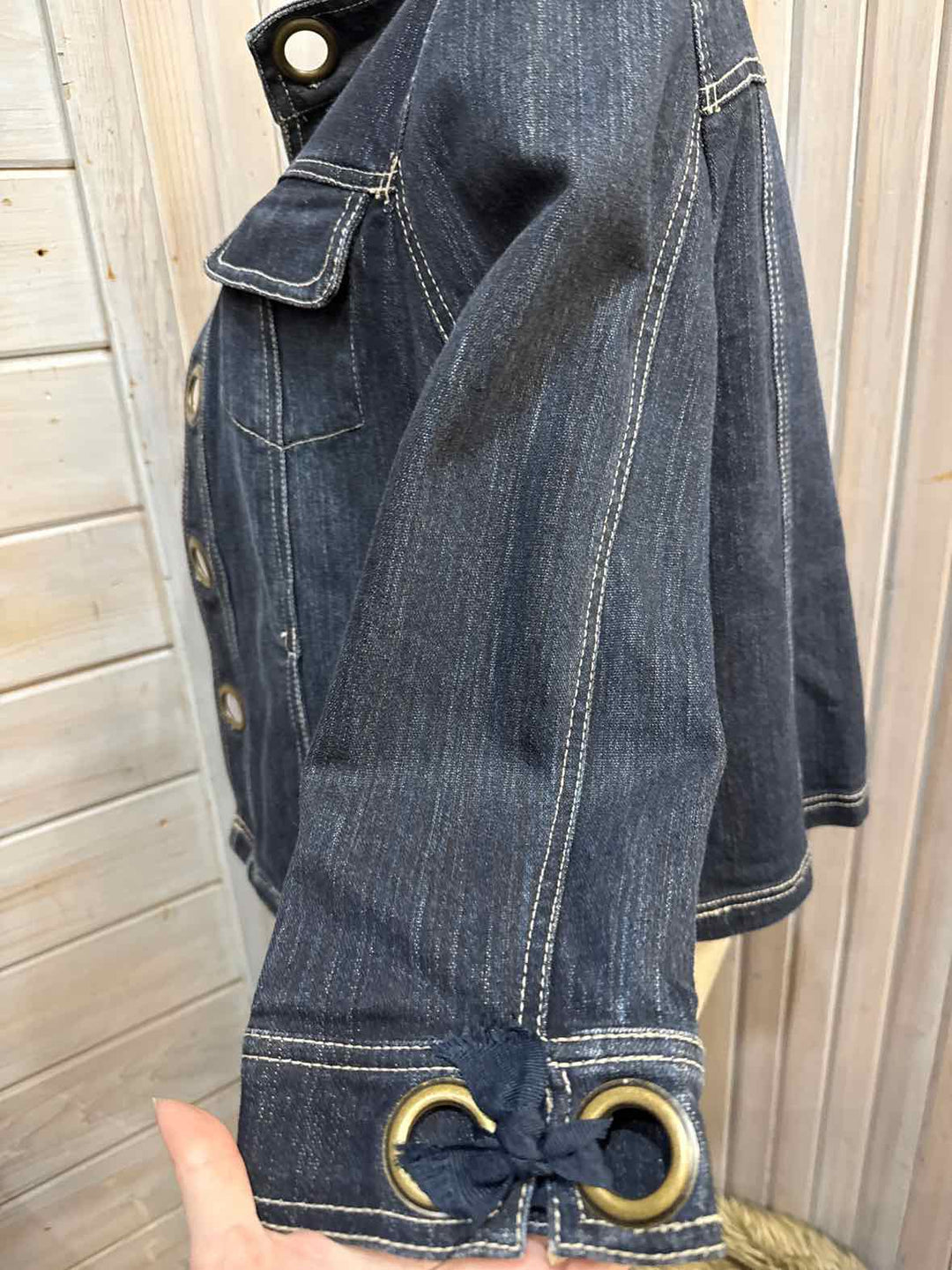 L - LAL Jacket
