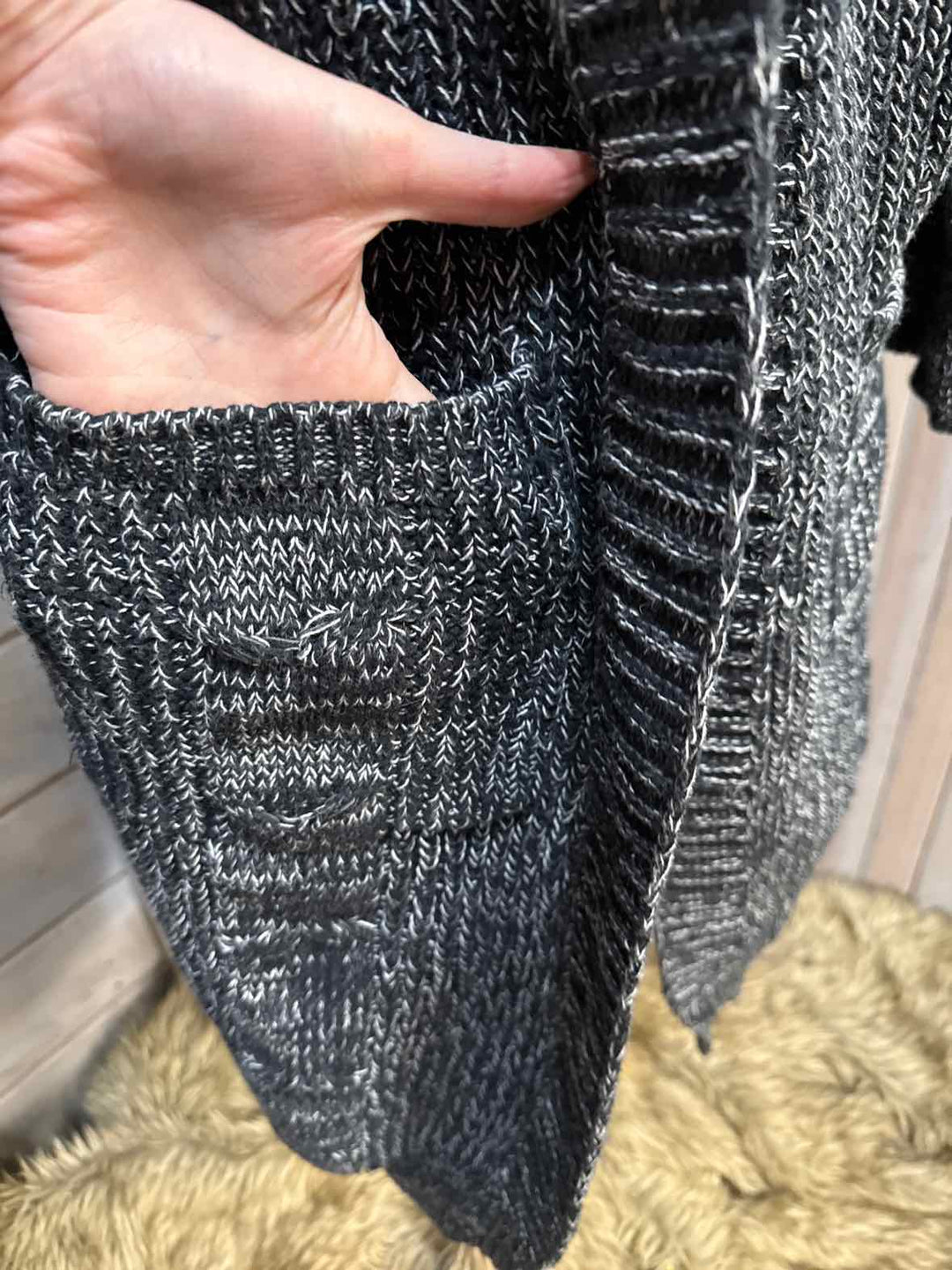 XL - Agnes & Dora Cardigan