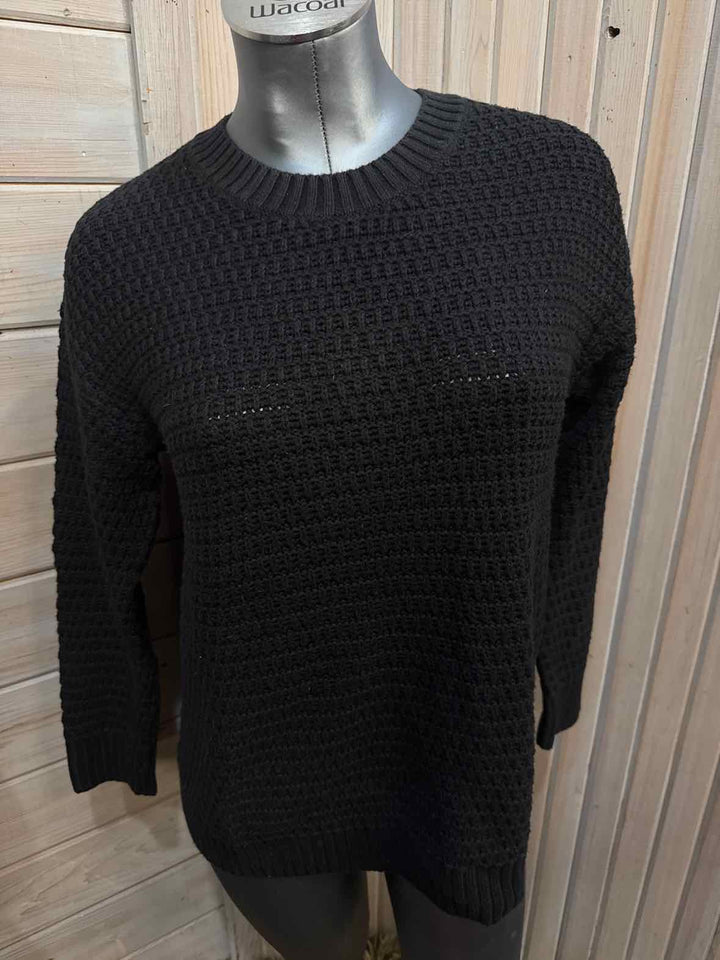 S - Old Navy Sweater