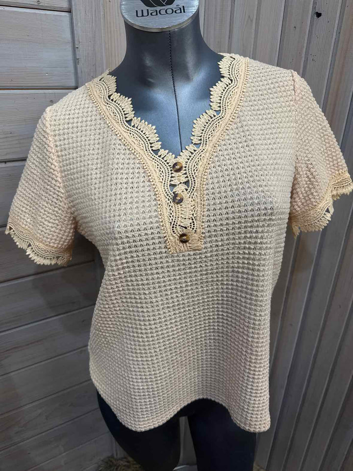 S - Cupshe T-Shirt
