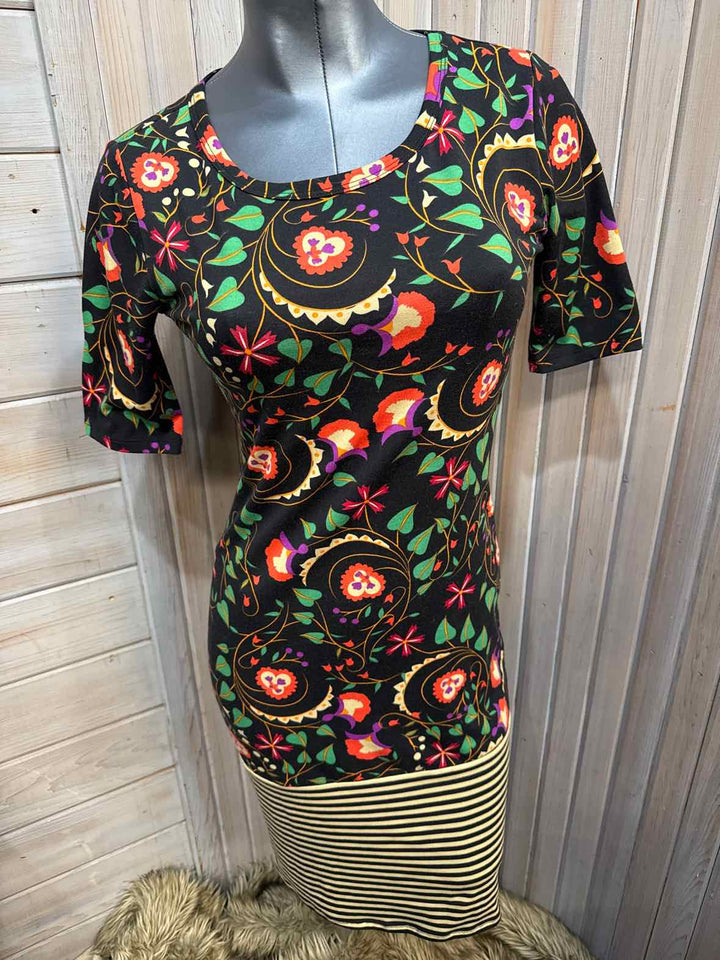 XS - LuLaRoe Dress