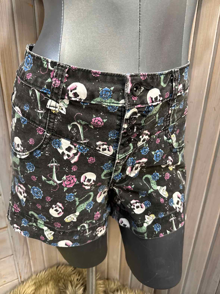 5 - Lovesick Shorts