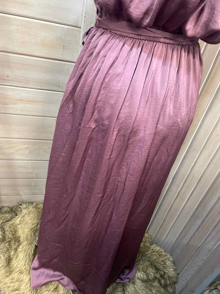S - Easle Los Angeles Dress
