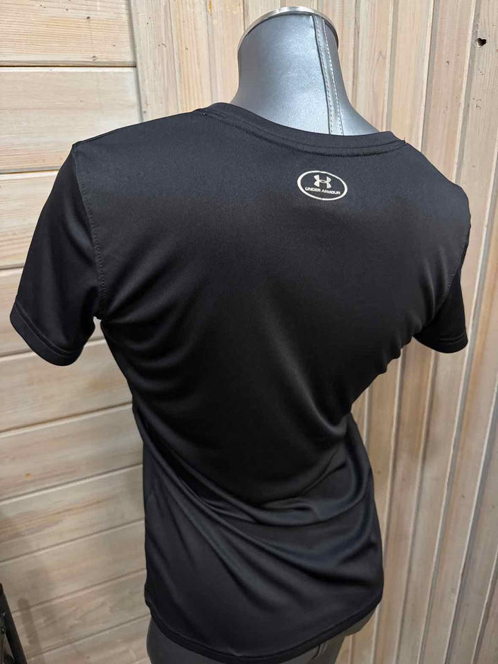 M - Under Armour T-Shirt